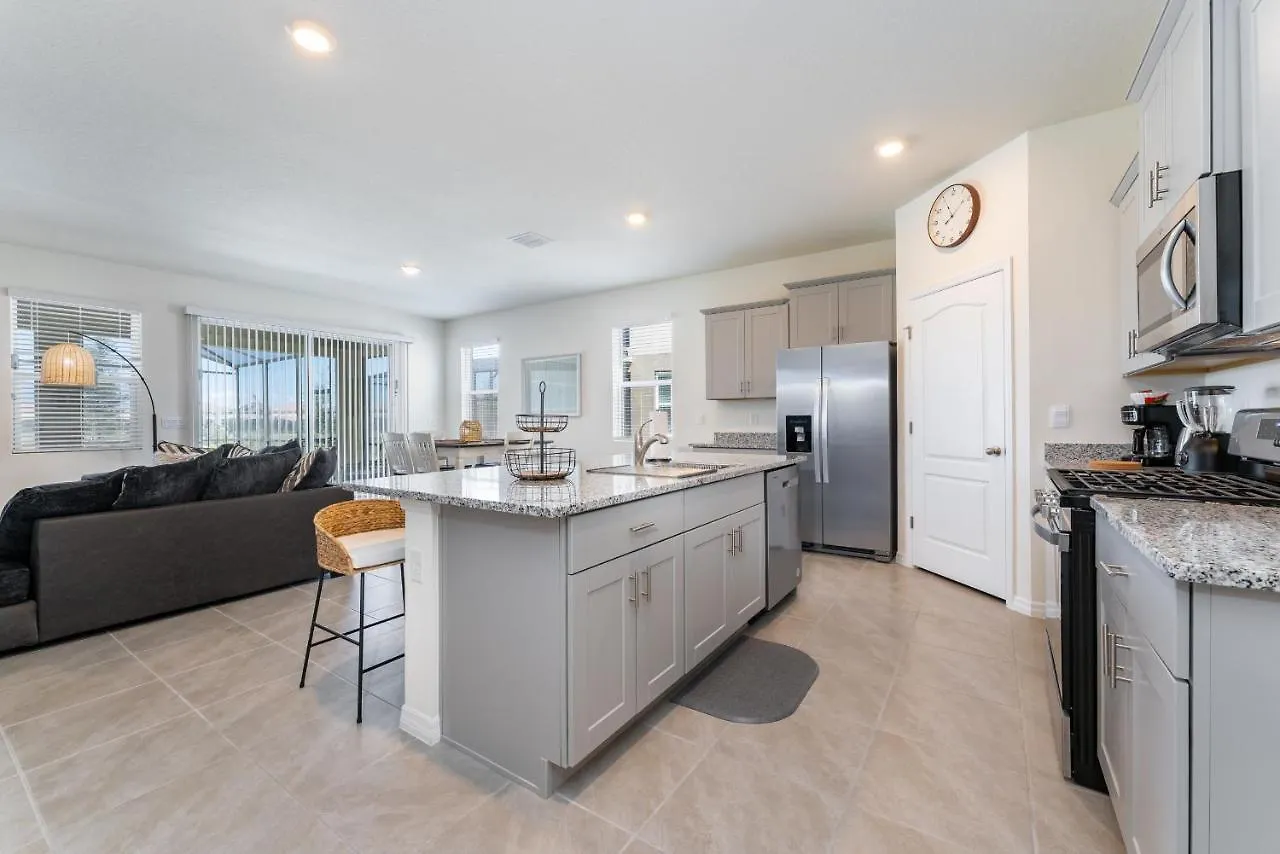 7679Om Oak Moss Villa G Davenport Holiday home