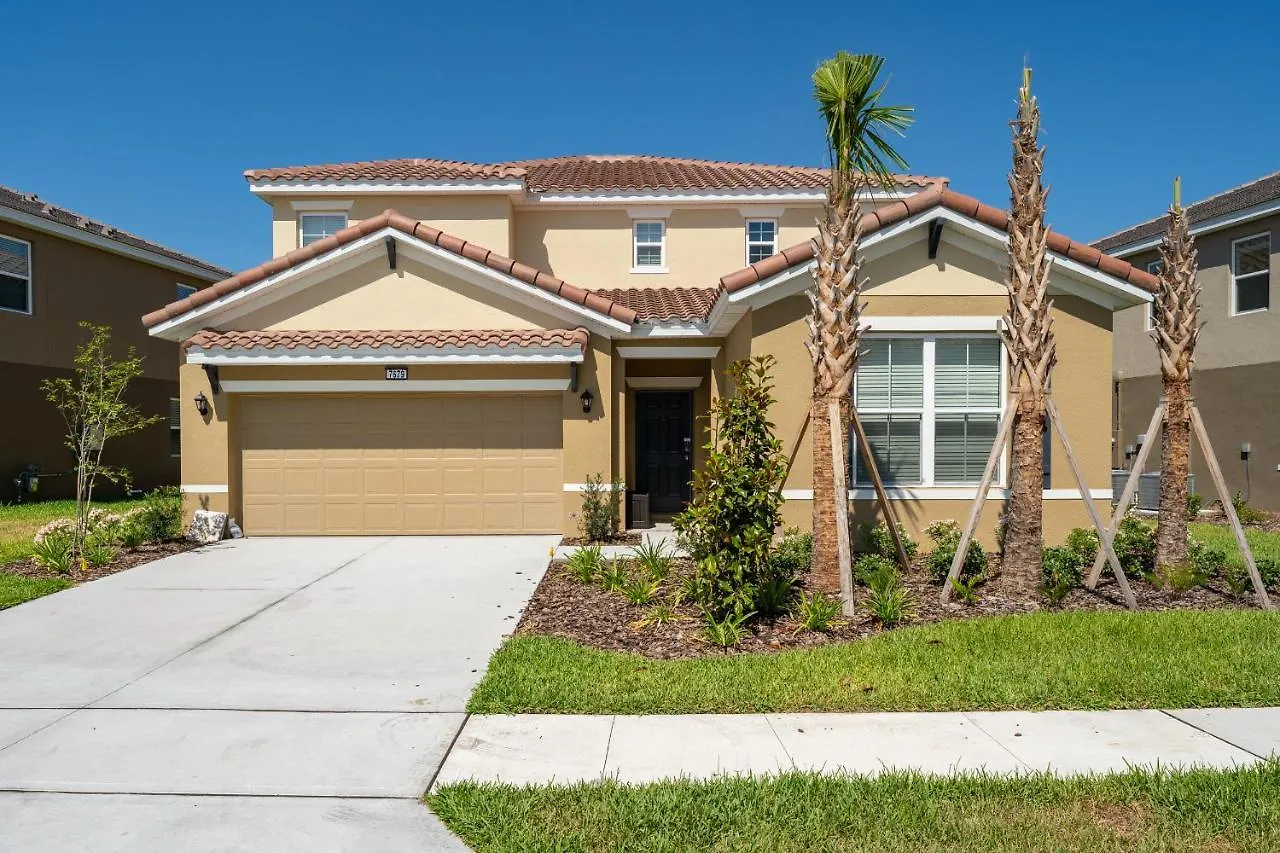 7679Om Oak Moss Villa G Davenport United States